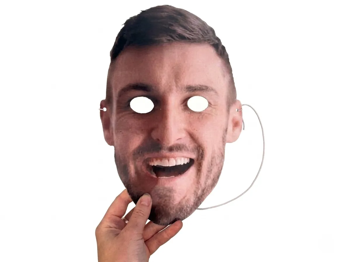 Big Face Cutout